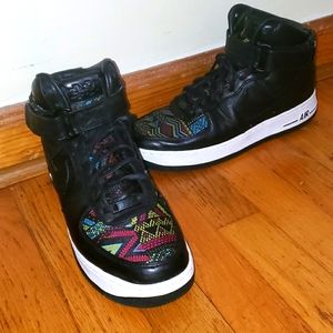 Nike WMN's Air Force 1 BHM - The Power of One